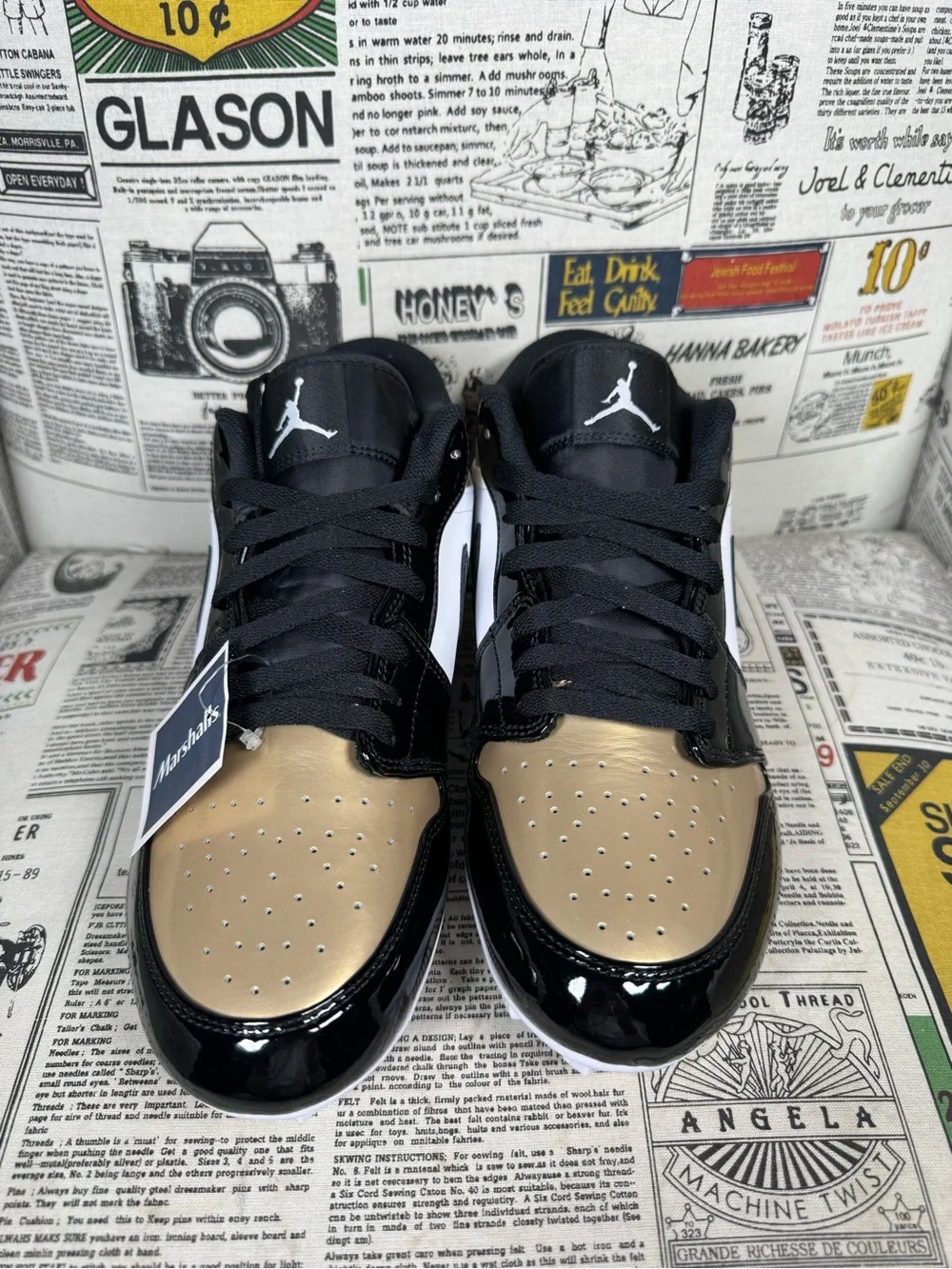 Nike Jordan 1 Low Cleat Gold Toe FJ6245-701 Men Size 10.5